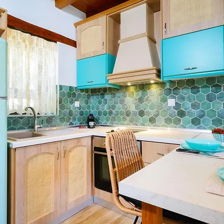 Evilion Appartement Alikí